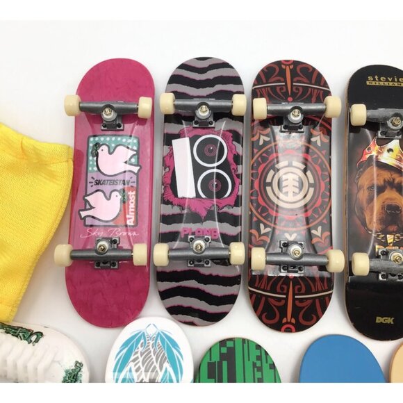 Tech Deck Fingerboard Skateboard Lot 12 Piece Plan B Almost Scooter Mixed - Picture 2 of 11